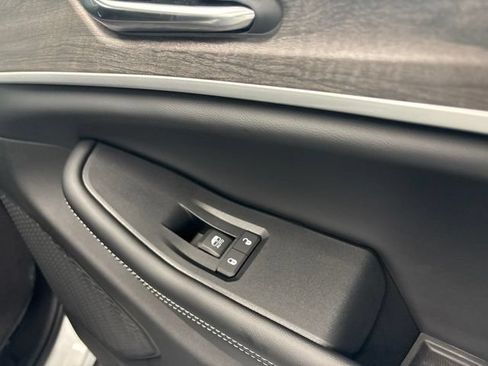 New 2026 Jeep Grand Cherokee L 4WD image 24