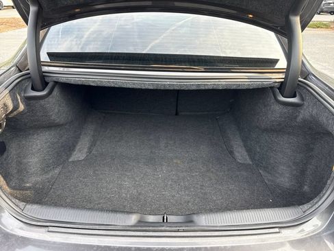 Used 2019 Dodge Charger SXT w/ Leather Interior Group RWD image 27