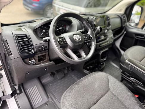 Used 2023 RAM ProMaster 3500 w/ Fleet Safety Group FWD image 14