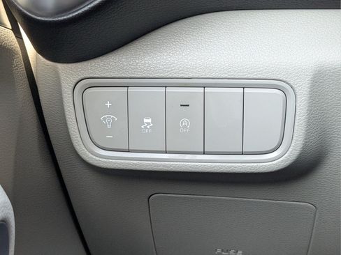 Used 2023 Kia Soul LX w/ Option Group 015 FWD image 20