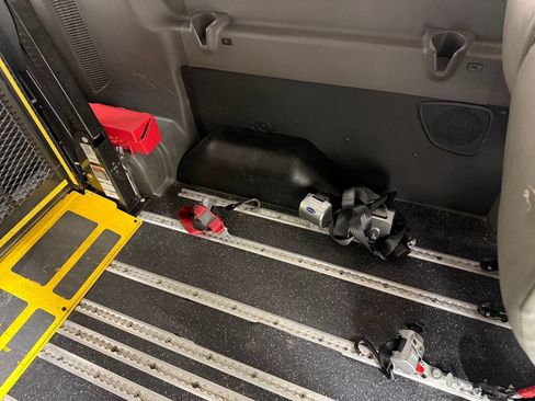 Used 2020 Ford Transit 350 XL RWD image 40