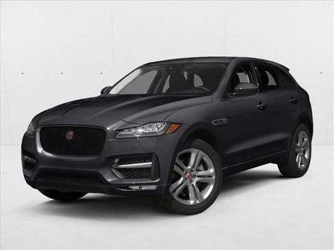 Used 2017 Jaguar F-PACE R-Sport image 1