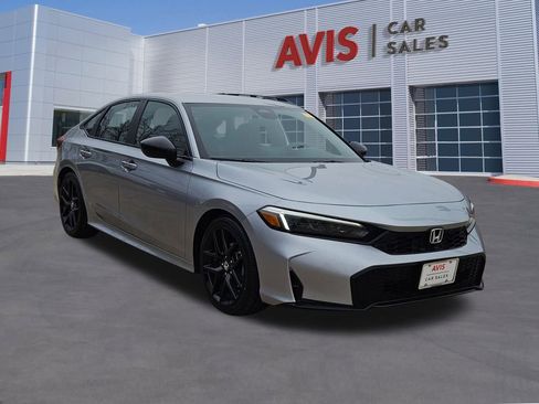 Used 2025 Honda Civic Sport image 9