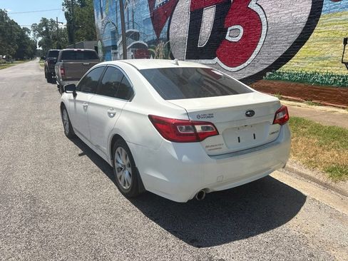 Used 2016 Subaru Legacy 2.5i Premium AWD/4WD image 4