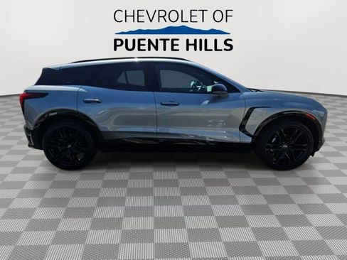 Used 2026 Chevrolet Blazer EV RS w/ LPO, Blackout Package FWD image 9
