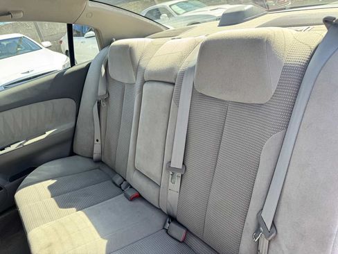 Used 2006 Nissan Altima 3.5 SE FWD image 31