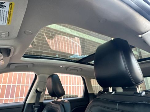 Used 2023 Lincoln Corsair AWD w/ Equipment Group 102A image 25