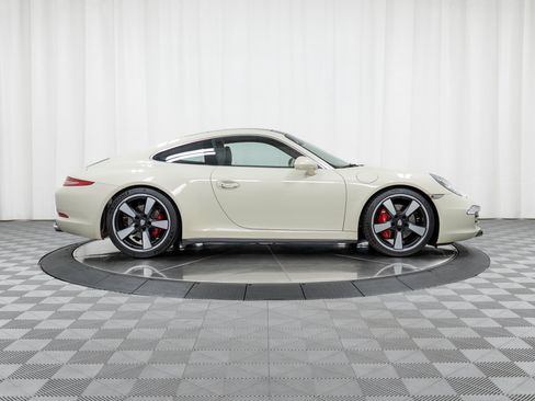 Used 2014 Porsche 911 50th Anniversary Edition RWD image 8
