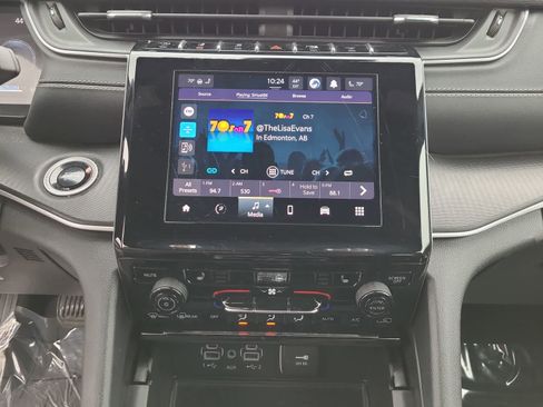 Certified 2024 Jeep Grand Cherokee L Laredo image 24