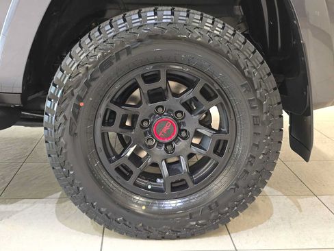Certified 2023 Toyota 4Runner TRD Off-Road Premium w/ Off Road Premium Plus Package AWD/4WD image 8