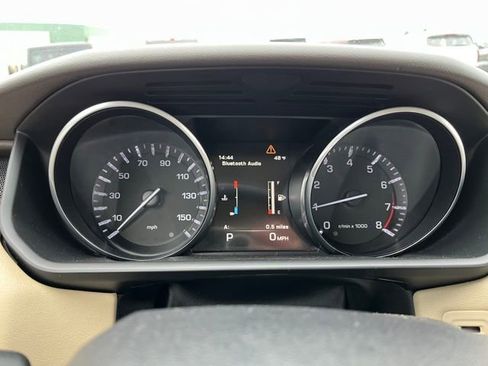 Used 2015 Land Rover Range Rover Sport SE AWD/4WD image 37