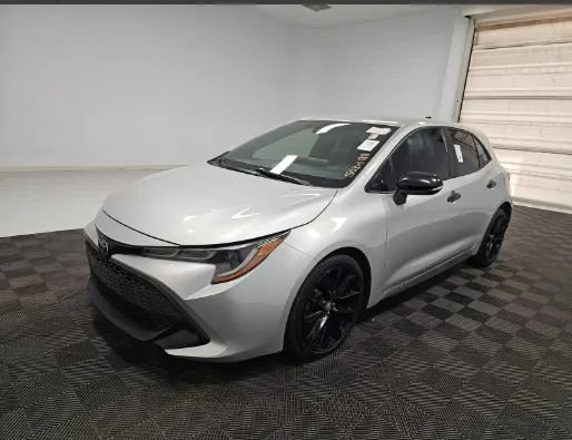Used 2020 Toyota Corolla SE w/ Carpet Mat Package FWD image 1