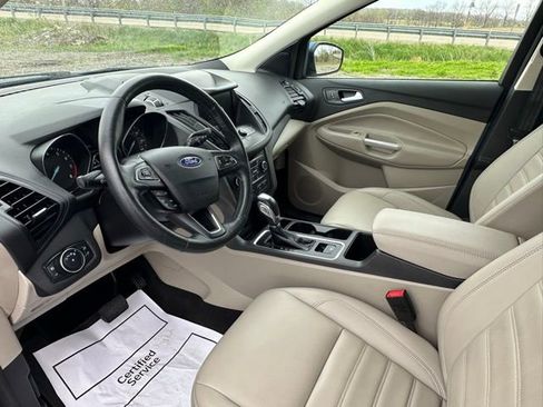Used 2019 Ford Escape SEL AWD/4WD image 22