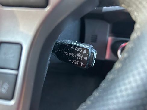 Used 2023 Toyota Tacoma SR5 RWD image 23