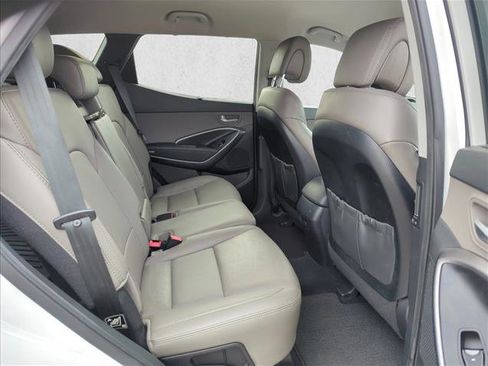 Used 2017 Hyundai Santa Fe Sport 2.0T image 16