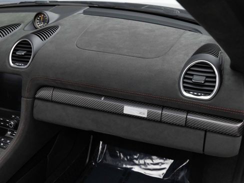 Used 2024 Porsche 718 Boxster Spyder RS RWD image 26