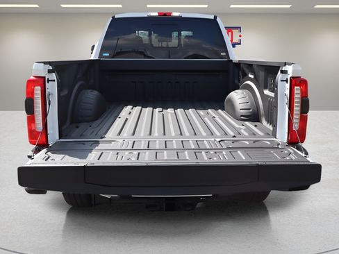 New 2026 Ford F250 Lariat w/ Lariat Ultimate Package AWD/4WD image 10