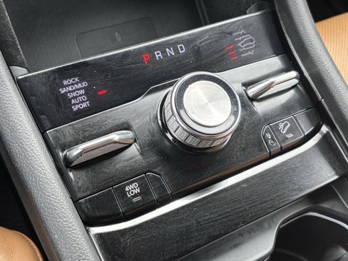 Used 2022 Jeep Grand Cherokee L Summit w/ Advanced Protech Group IV image 26