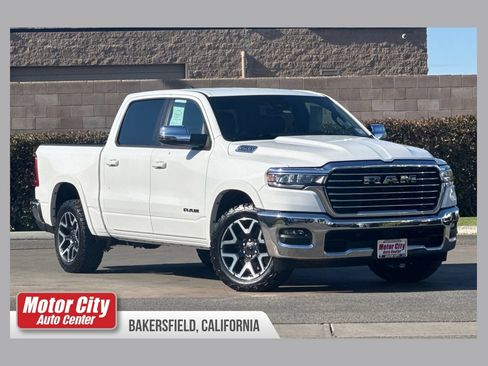 Used 2025 RAM 1500 Laramie AWD/4WD image 1