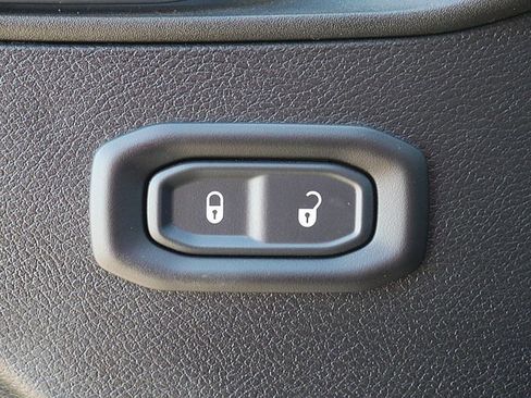 Used 2021 Jeep Gladiator Rubicon image 24