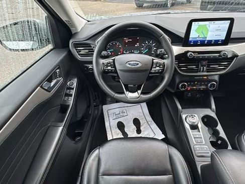 Certified 2022 Ford Escape SEL image 13