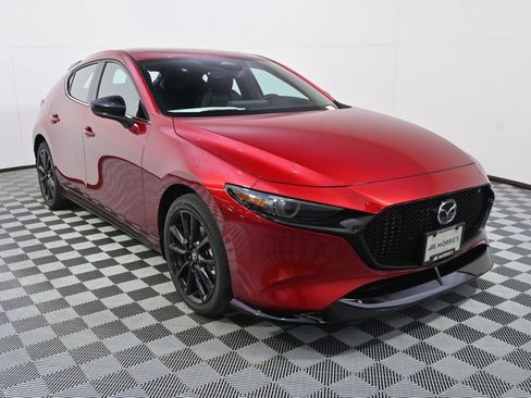 New 2026 MAZDA MAZDA3 Hatchback w/Premium Plus Pkg AWD/4WD image 9