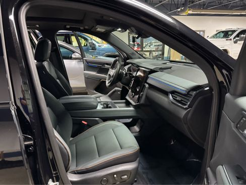 Certified 2024 GMC Acadia AT4 w/ Super Cruise Package image 11