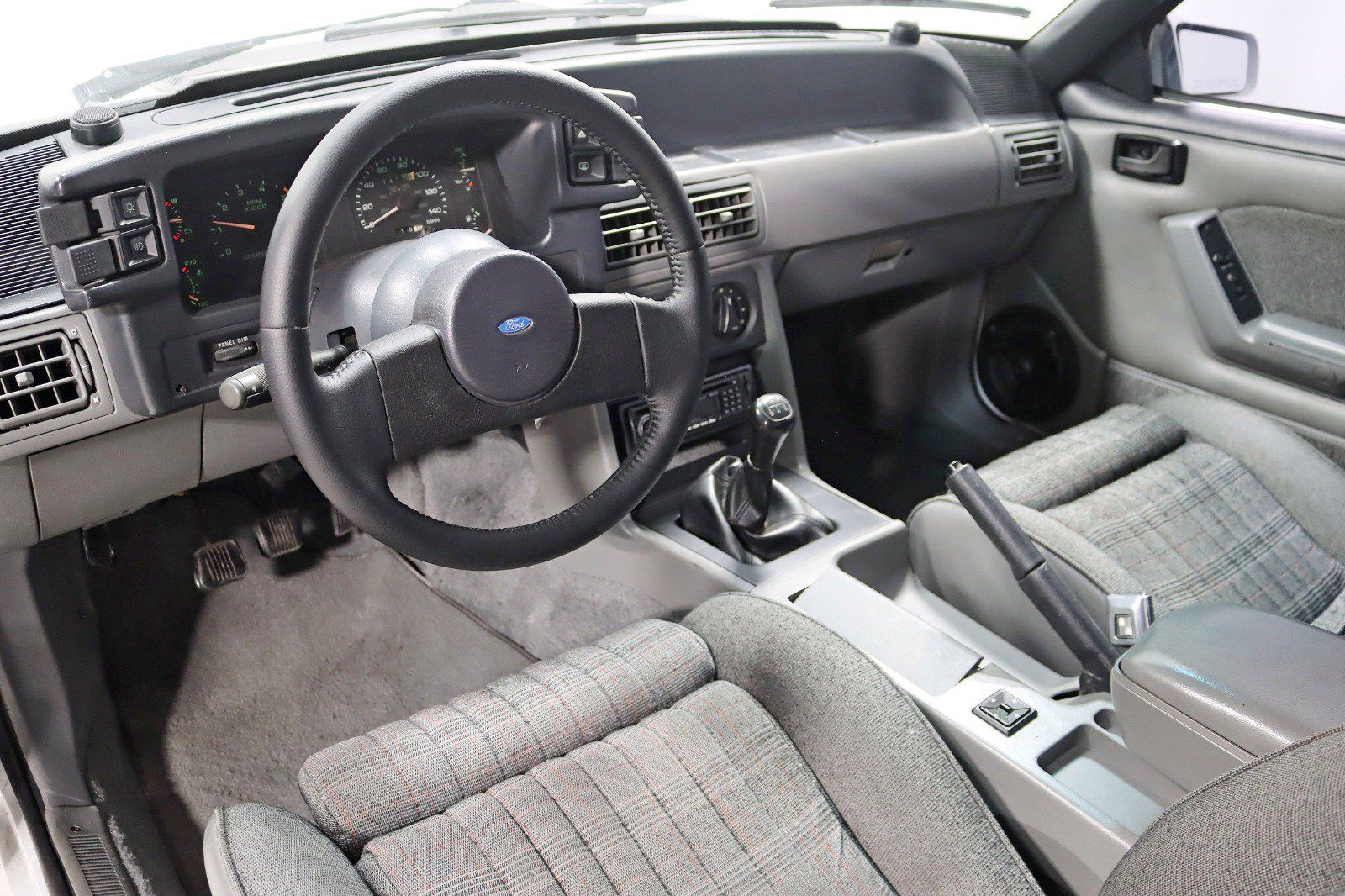 Used 1989 Ford Mustang LX RWD image 14