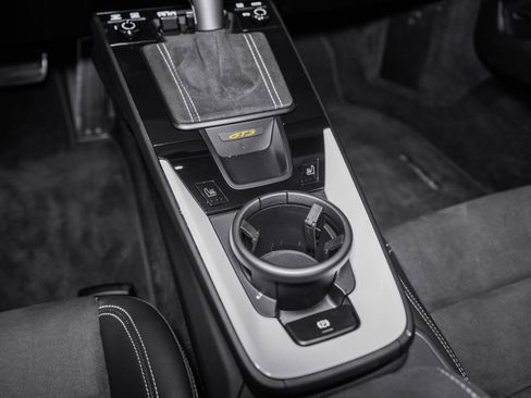 Used 2022 Porsche 911 GT3 image 40