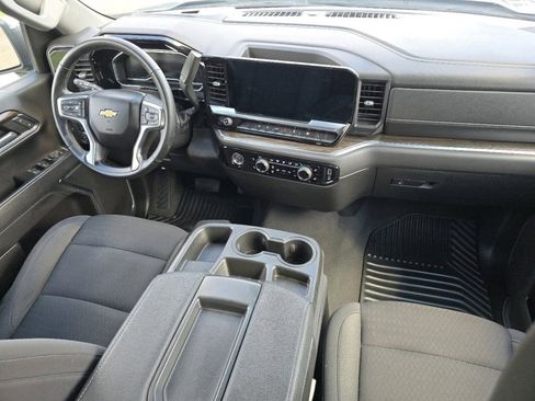 Used 2023 Chevrolet Silverado 1500 LT image 29