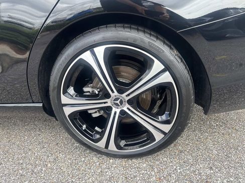 Used 2024 Mercedes-Benz C 300 Sedan image 4