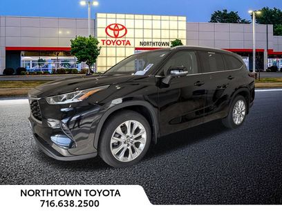 Used 2024 Toyota Highlander Limited