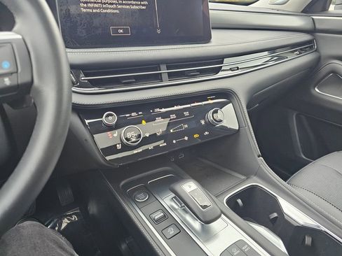 Certified 2023 INFINITI QX60 Luxe w/ Vision Package image 37