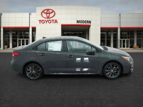 New 2026 Toyota Corolla SE image 25