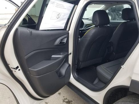 New 2026 Chevrolet Trax ACTIV w/ Driver Confidence Package image 17