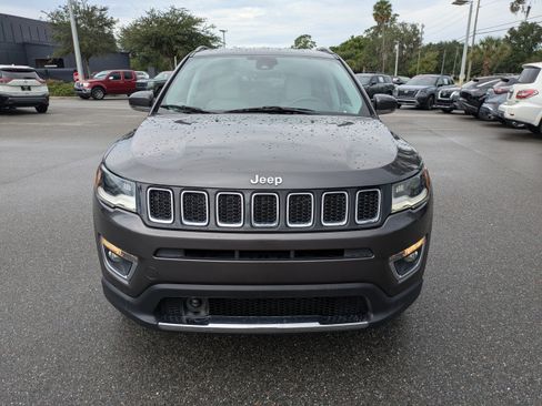 Used 2018 Jeep Compass Limited w/ Navigation Group FWD image 9