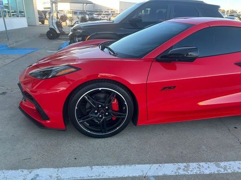 Used 2023 Chevrolet Corvette Stingray Premium Cpe w/ 3LT image 2