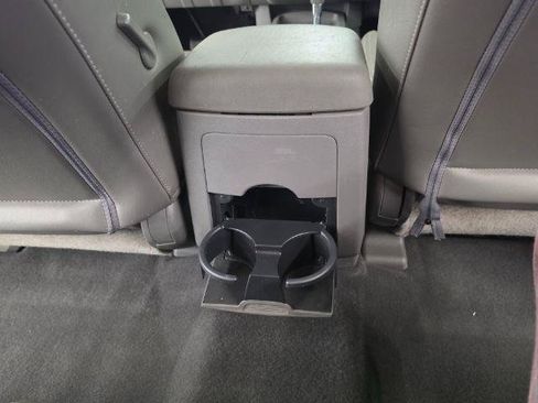 Used 2019 Nissan Frontier SL AWD/4WD image 38