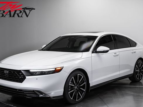 Used 2026 Honda Accord Touring image 1