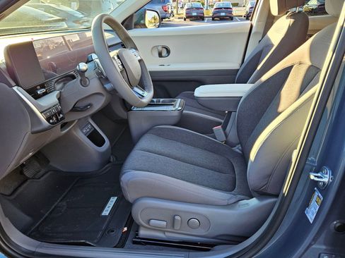 New 2026 Hyundai Ioniq 5 SE RWD image 5