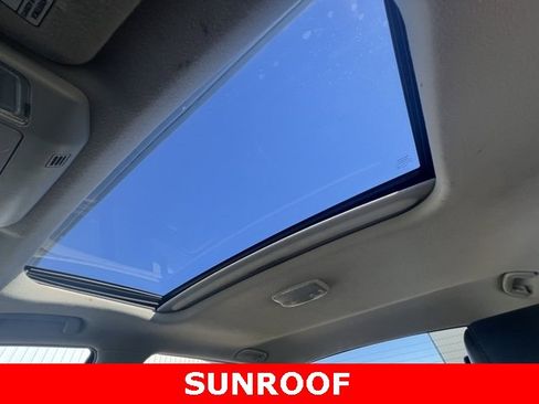 Used 2013 Toyota Tundra Platinum image 24