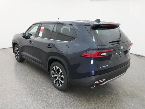 New 2026 Toyota Grand Highlander AWD Hybrid image 38