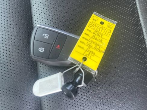 Used 2024 Buick Envision Preferred AWD/4WD image 29