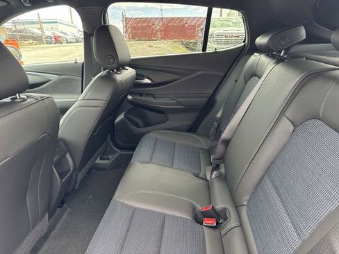 New 2026 Buick Envista Preferred image 21