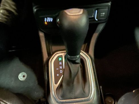 Used 2020 Jeep Renegade Limited w/ Advanced Technology Group image 28