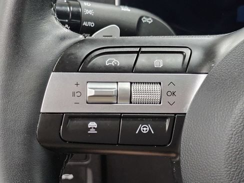 Used 2025 Hyundai Sonata SEL FWD image 33
