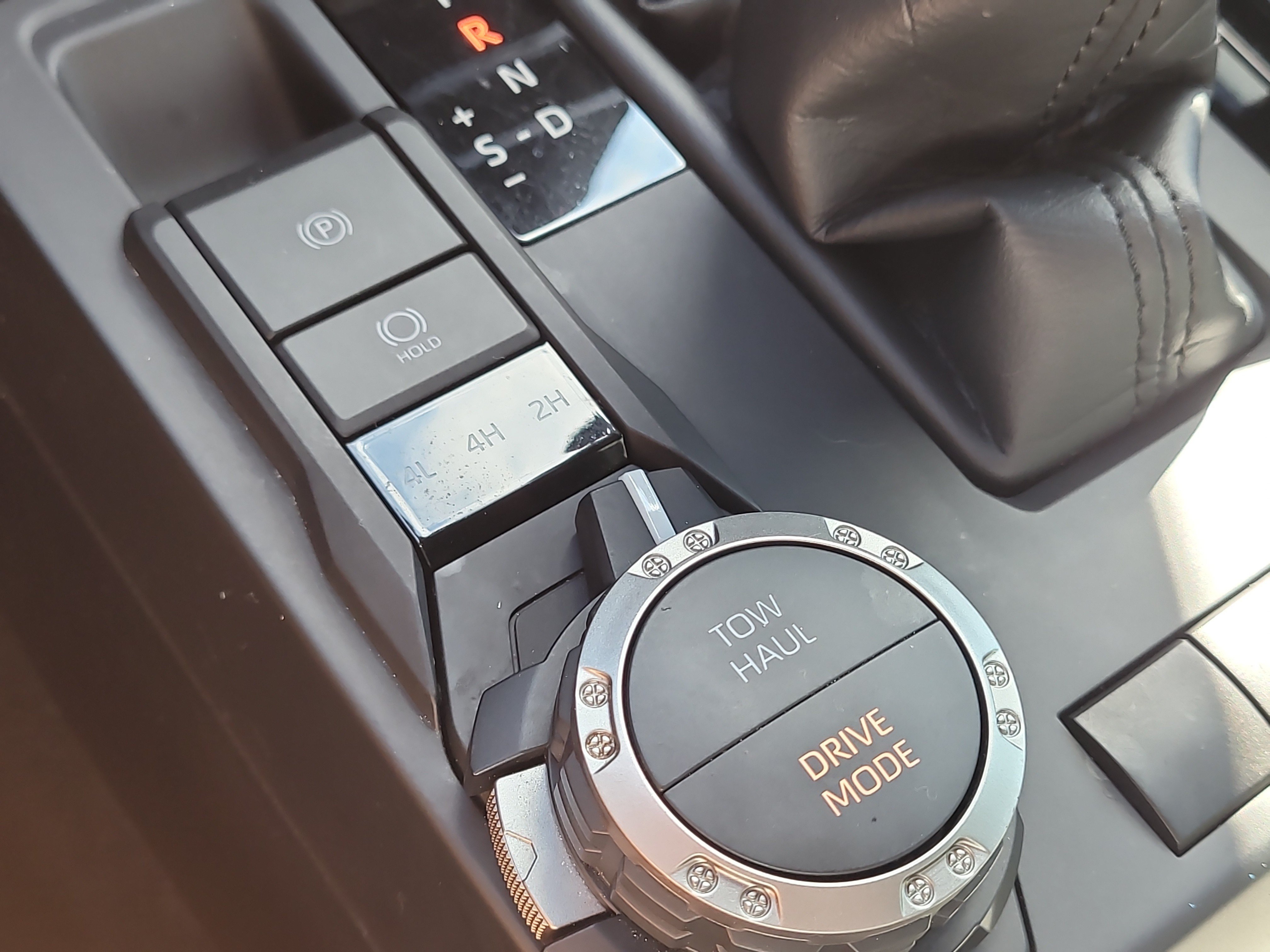 Certified 2025 Toyota Tacoma TRD Sport AWD/4WD image 27