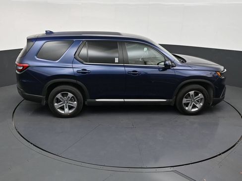 Used 2025 Honda Pilot EX-L image 15