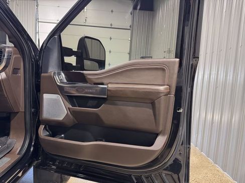 Used 2023 Ford F450 King Ranch w/ FX4 Off-Road Package AWD/4WD image 24