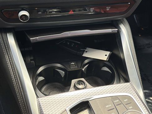 Used 2026 BMW M440i RWD image 22
